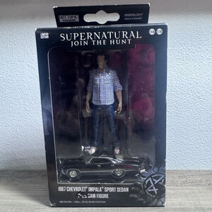 Greenlight Supernatural Green Machine 1967 Chevrolet Impala & Sam Figure
